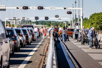 Praat mee: om wegen, bruggen en viaducten begaanbaar te houden wil ik best tol betalen