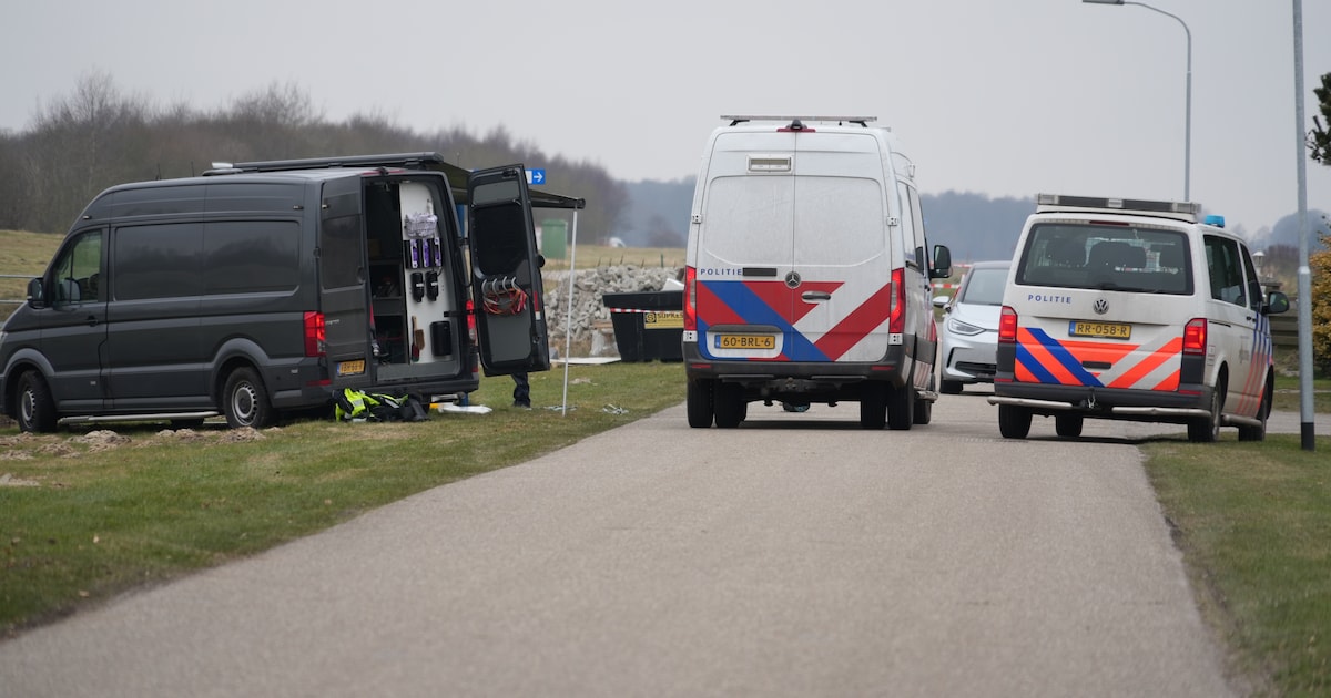 Dode vrouw aangetroffen in water aan de Hogeweg in Zwartemeer | 112 nieuws Emmen