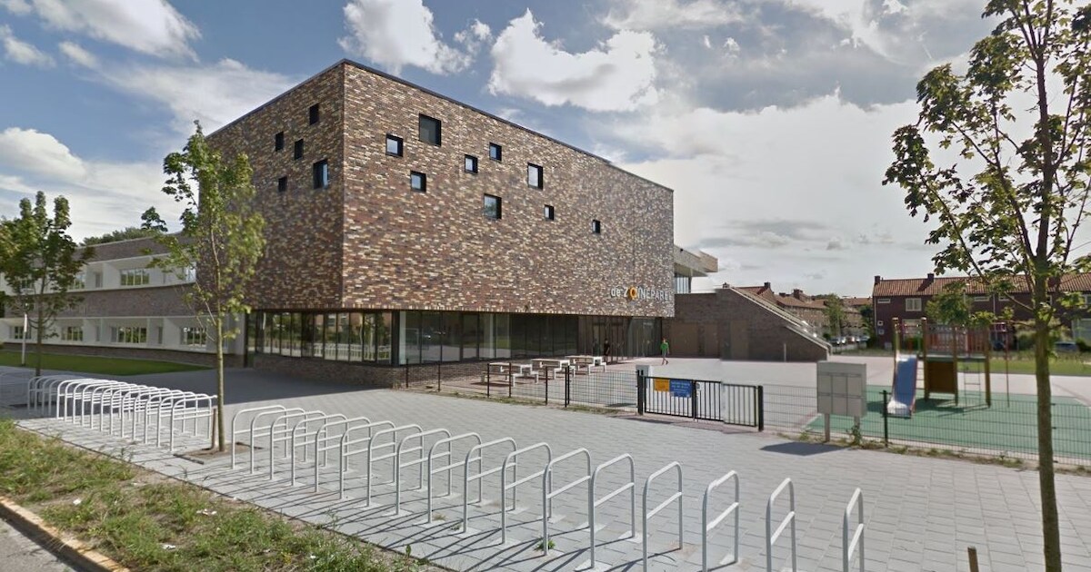 ‘Meisje van 6 door lerares geschopt’