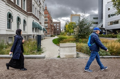 Lezers reageren verdeeld op plan om parkeerplekken te schrappen voor meer groen
