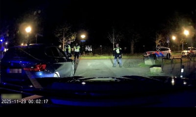 Illegale carmeeting beëindigd in Eindhoven, man aangehouden na filmen en beledigen van agenten: ‘Ze 