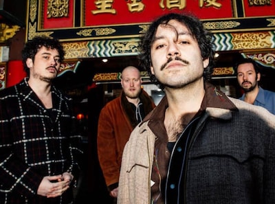 Dordtse band Minko brengt debuutalbum uit: ‘Naam verwijst naar bekendste dakloze van Dordt’