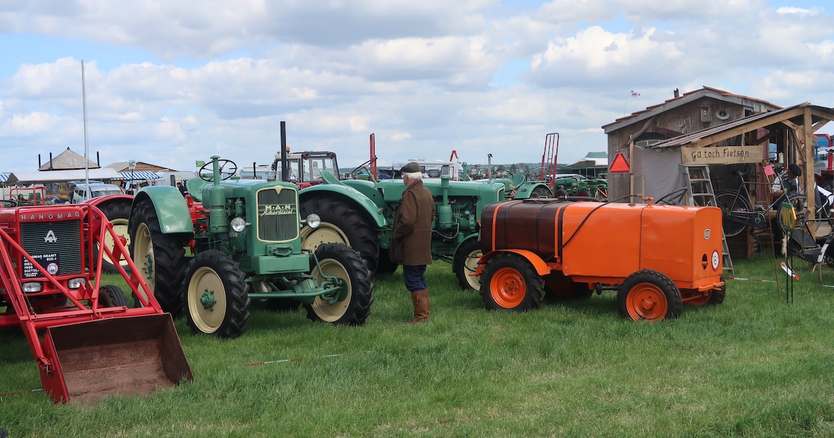 Historisch Weekend Herveld toont oude tractoren en ambachten