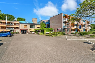 Lingewaarde opent deuren voor wijkbewoners