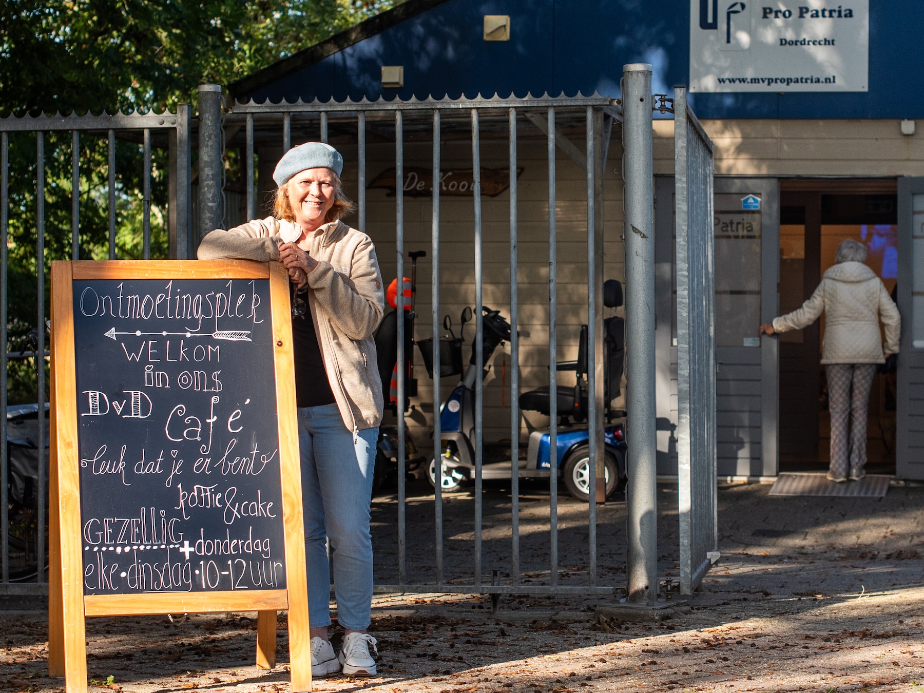 Brigitte begon met inloopochtenden in Dubbeldam: ‘Ik zocht een andere bestemming en rolde hier in’
