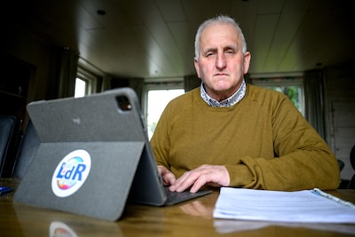 Lekkend raadslid Gerard de Backer niet herkozen in Roosendaal, VVD levert jongste raadslid ooit