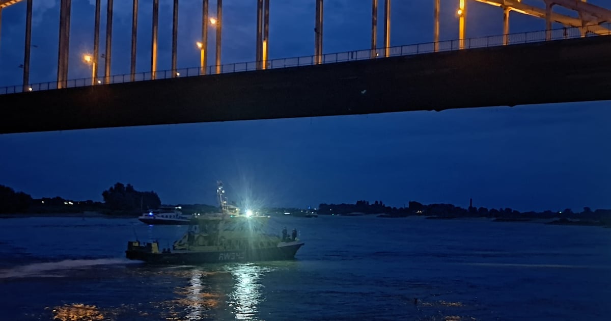 Strandganger in Nijmegen nog altijd niet gevonden: zoekactie gaat door
