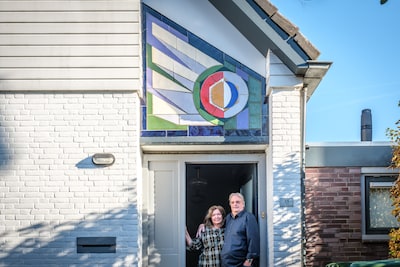 Cees en Anda zijn nog steeds verliefd op hun oude politiebureau, toch staat het te koop: ‘We zouden 