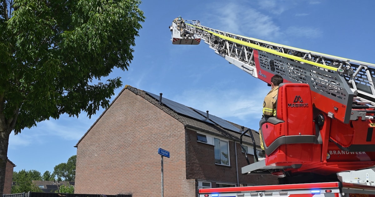 Brandweer blust brand bij woning in Nieuwegein