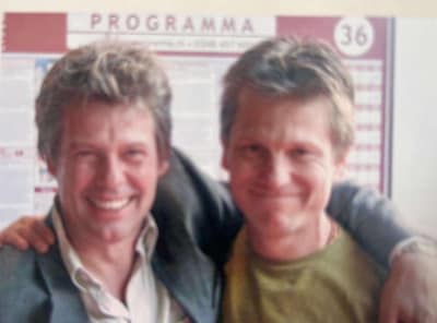 Toen in 2006: een groep monniken naar Woerden kwam voor een bezoek aan de bioscoop