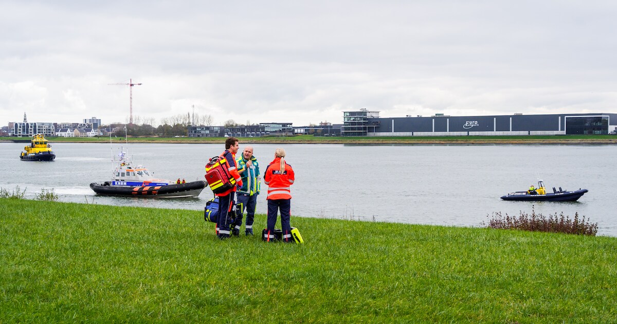Zoekactie in het water gestaakt, geen auto aangetroffen
