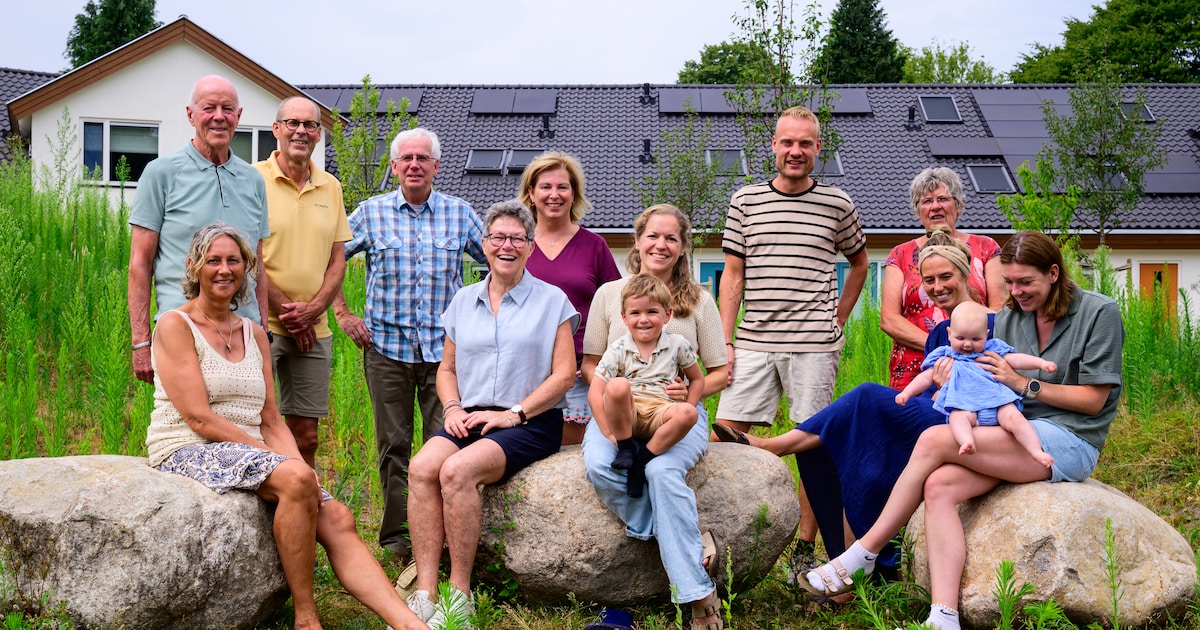 Bewoners in De Glind bouwen samen hun duurzame droomstraat: ‘Ik ga hier alleen nog tussen zes planke