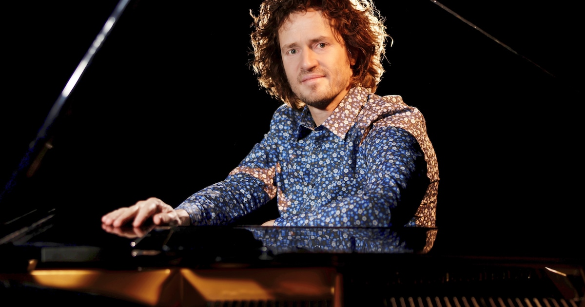 Roon Staal geeft kerstprogramma in kerk van Terwolde