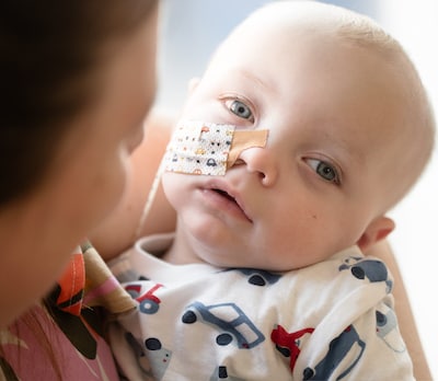 Tobias (1) heeft zeldzame en onbehandelbare ziekte van Krabbe, waardoor hij al zijn functies verliest