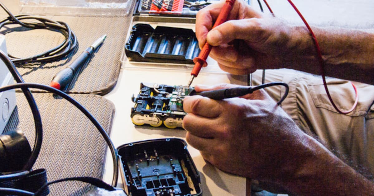 Apparaten kapot? Vrijwilligers van Repair Café in Winschoten staan klaar om te helpen