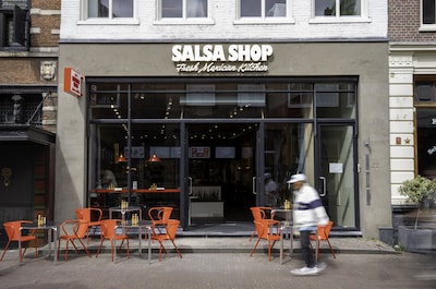 Burritos, tacos and bowls: Salsa Shop opens first location in Haarlem