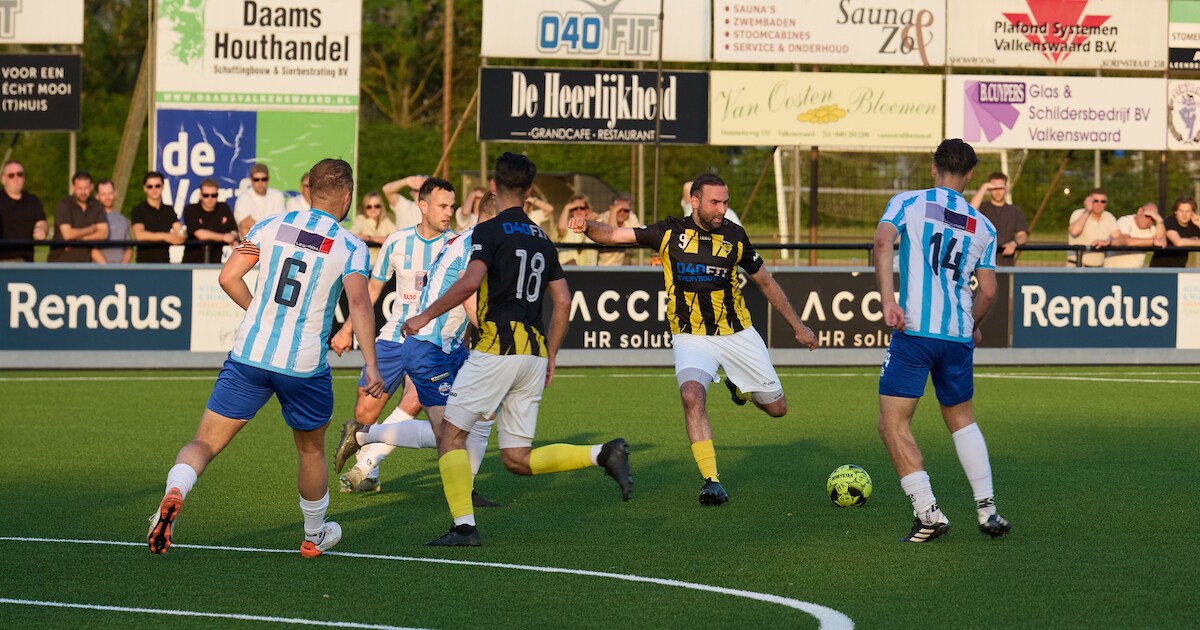 Gaat De Valk na 65 jaar terug naar divisievoetbal? ‘Ik hoop het nog eens mee te maken’