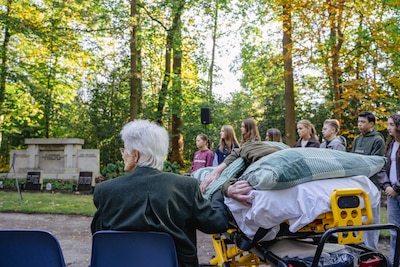 ‘Zolang de naam genoemd wordt, zijn ze nog aanwezig’: waarom Berthus (89) na tachtig jaar terugkeert