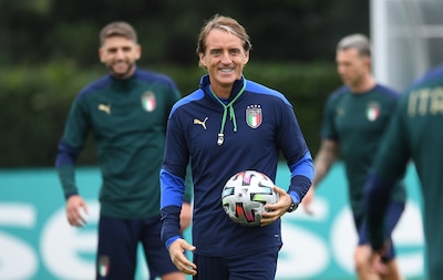 Italiaanse media: Roberto Mancini opnieuw bondscoach van Italië na mislukte Pirlo-deal
