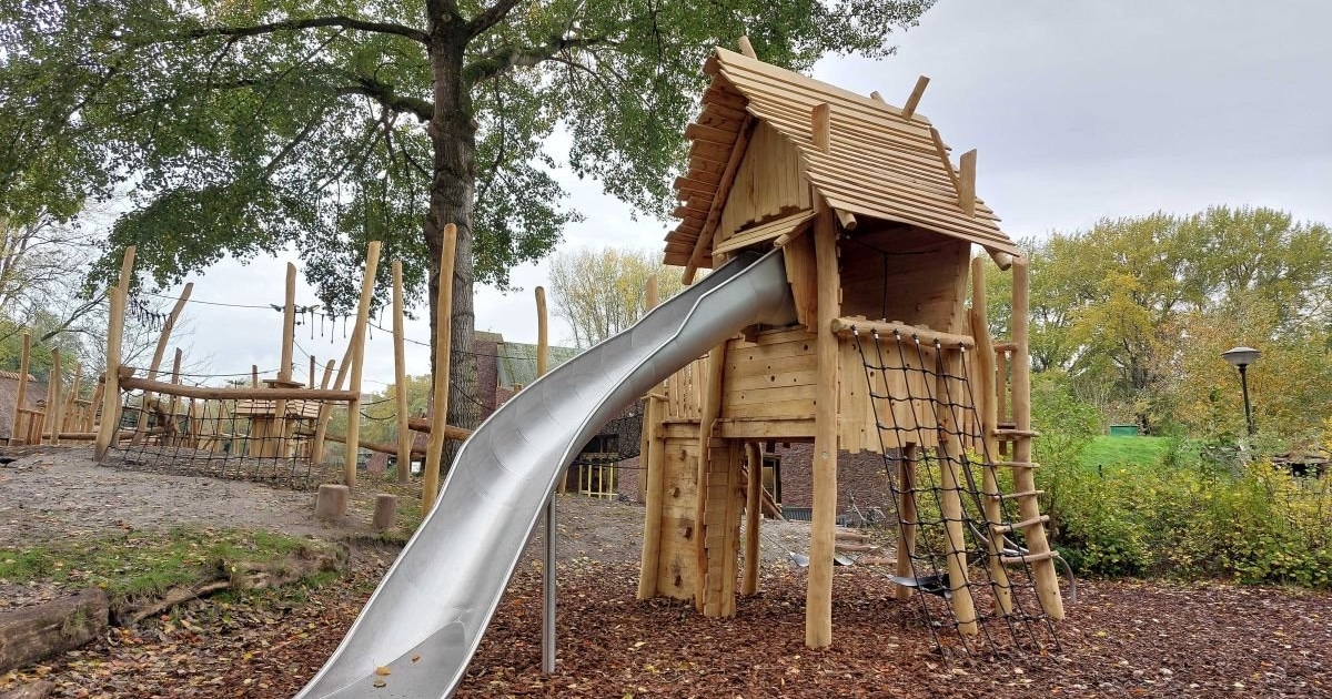Glijden, klimmen en klauteren: deze twee kinderboerderijen hebben nieuwe speeltoestellen
