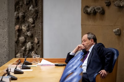 Cabinet pauses unemployment and disability reforms but sticks to €6.5 billion in cuts