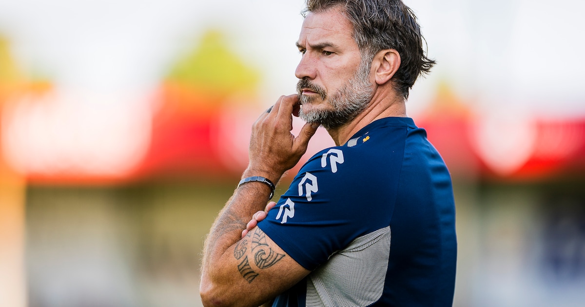 NAC-trainer Hoefkens liet het donderen in kleedkamer en kondigt extra versterkingen aan