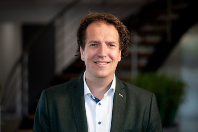 Nieuwe lijsttrekkers in West Maas en Waal: Sweep voor de VVD, Driessen bij FD Dreumel
