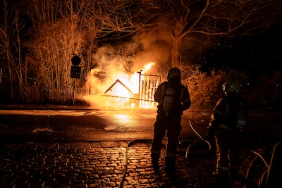 Grote brand in schuur zorgde voor angst bij omwonenden: ‘Het had heel anders kunnen eindigen’