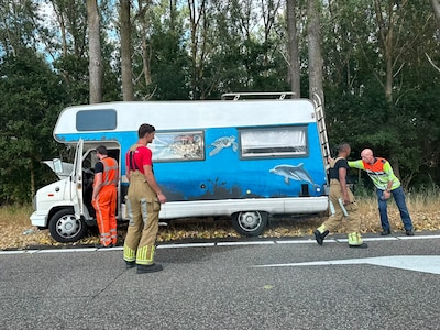 Camper kan na brand op A73 bij Wijchen niet verder