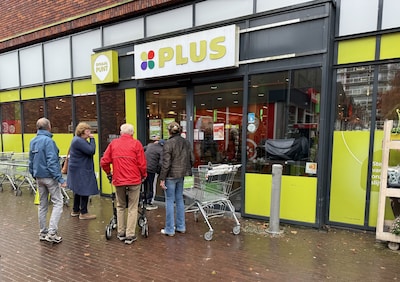 Koelkast ‘lekt’, supermarkt in Deventer ontruimd