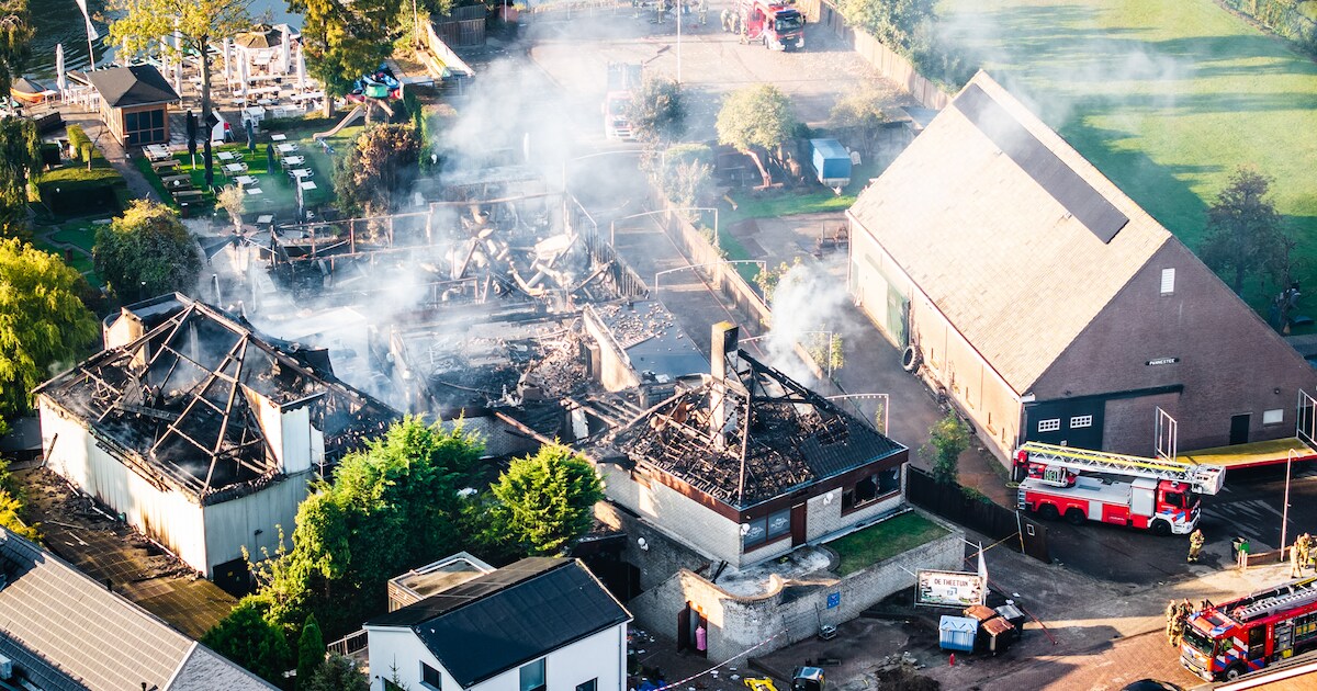 Wie weet meer over brand die Theetuin verwoestte? Beloning voor ...