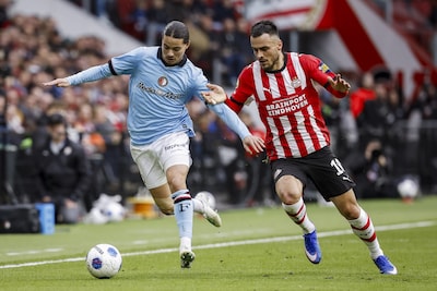 PSV-Feyenoord op rapport | Hoogste cijfer voor Anis Hadj Moussa, twee onvoldoendes na topper