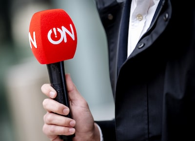 Mediawaakhond wil ON! opnieuw sanctie opleggen na Hitler-uitzending