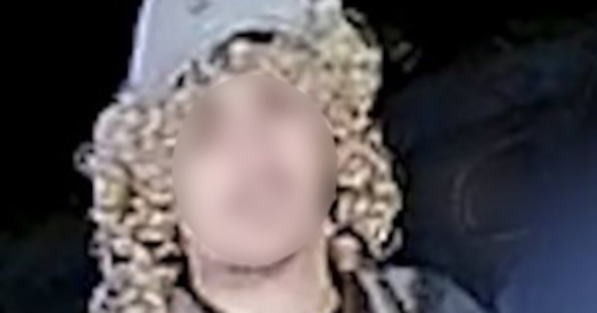 Bakfietsdief nog steeds niet gepakt, ondanks opvallende blonde krullenpruik