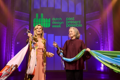 Dutch Design Week feestelijk geopend: Máxima spreekt ontwerptalent moed in