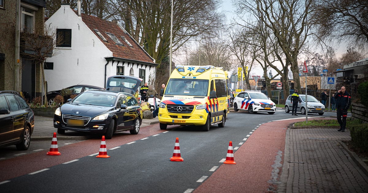 Brandweervrijwilliger haast zich naar kazerne in Waddinxveen vanwege brandmelding, maar raakt zwaarg