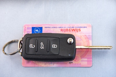 Vader is zijn auto kwijt nadat zoon (17) twee keer rondrijdt zonder rijbewijs