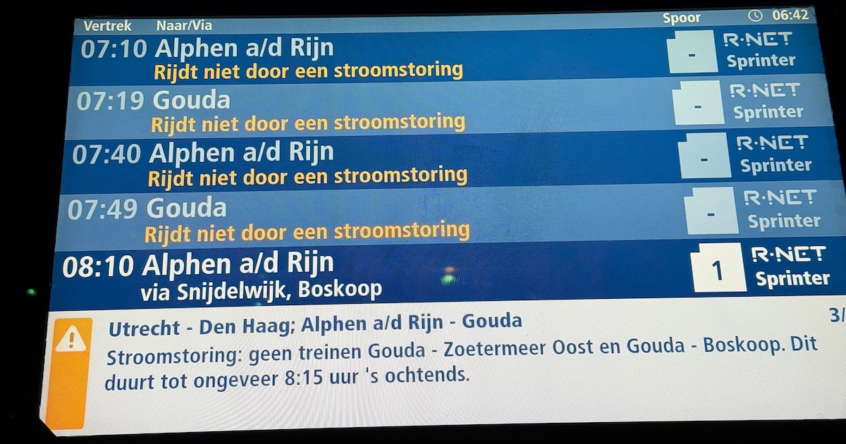 Geen treinen tussen Alphen en Gouda door stroomstoring in Waddinxveen