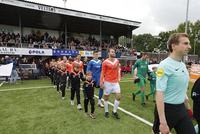 LIVE Bekerfinale Oost | Longa’30 brengt vlak voor rust de spanning terug na vliegende start Bennekom