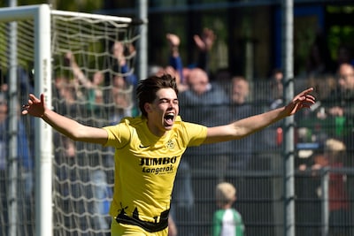 Bas Overbeek (SC Woerden) stoomt zich op vakantie klaar voor nieuwe klasse: ‘Ik wil nóg meer impact 