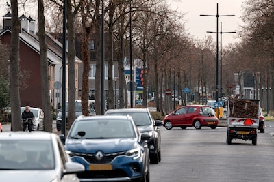 Meierijstad legt kritiek op ‘onlogische en gevaarlijke’ verkeerssituaties in Schijndel naast zich ne