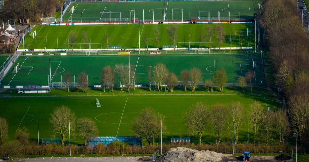 Gemeente helpt voetbalclub EMM’21 met lening van ruim een miljoen euro