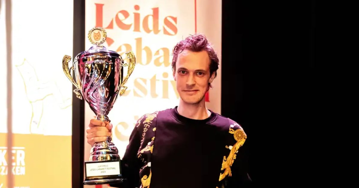 Comedyshow ‘Striptease Van De Dood’ van David Linszen in Warmond