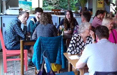 Stadskeuken Arnhem houdt week vol ontmoetingen aan de Beekstraat
