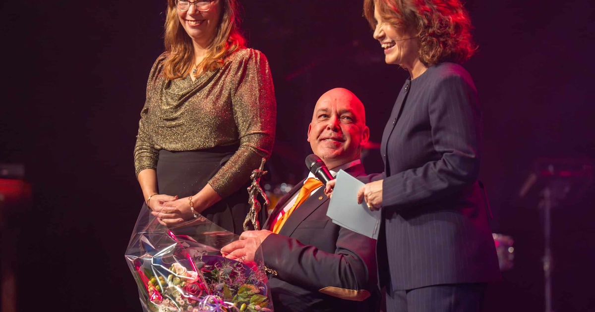 Jacques Poppen wint in categorie aangepaste sporten bij Sportgala Groningen