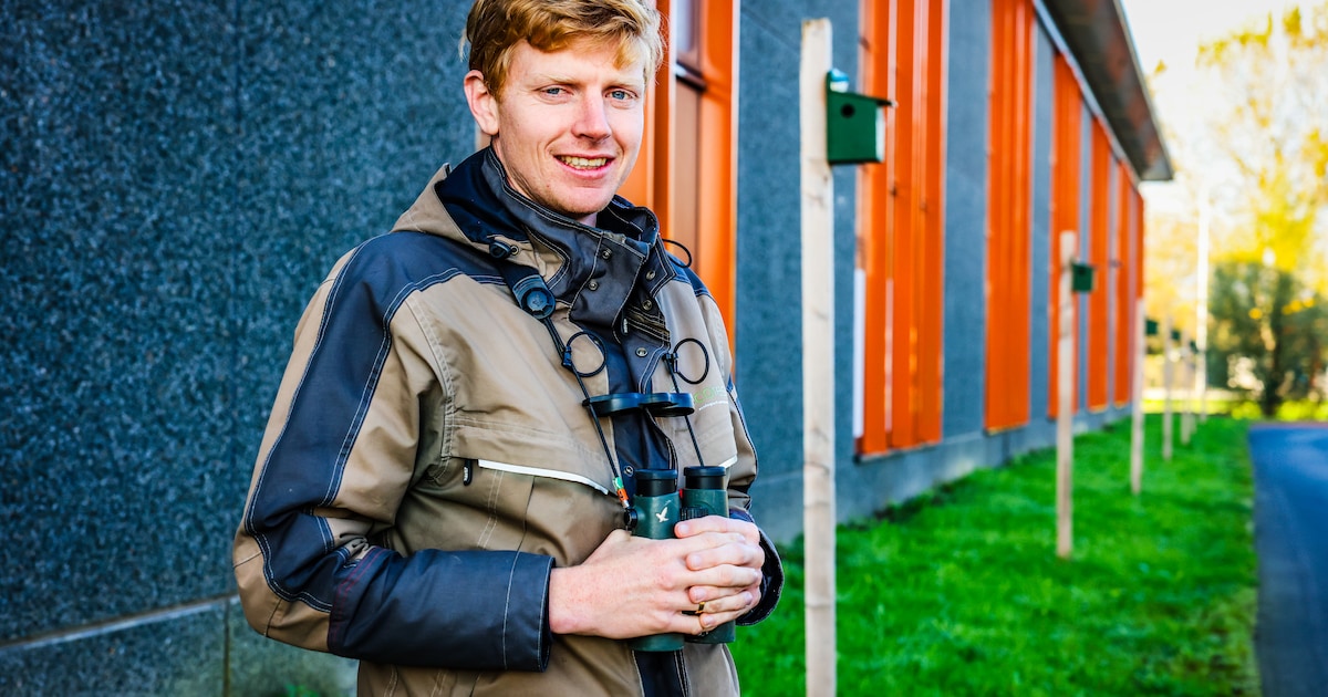 Vogelblogger Cornelis Fokker spreekt over vogels in Zwijndrecht