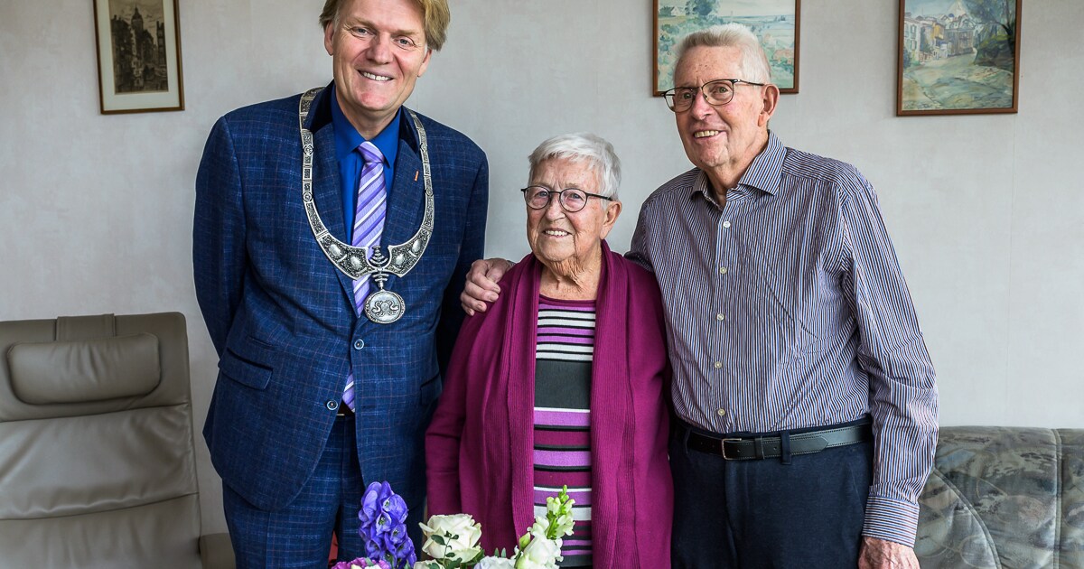 Ruud en Gerda Brinkkemper uit Zaandam vieren 65-jarig huwelijk