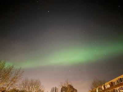 Prachtige beelden: Noorderlicht zorgt voor magische lucht boven Groningen