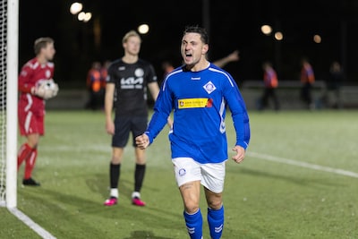 Bij rentree na jaar en vijf maanden schiet Van Swaaij direct weer raak voor RKHVV: ‘Mijn dag kan nie