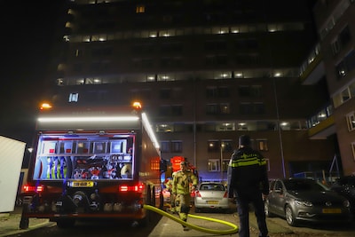 Moeder en baby nagekeken in ambulance na keukenbrand in Kampen